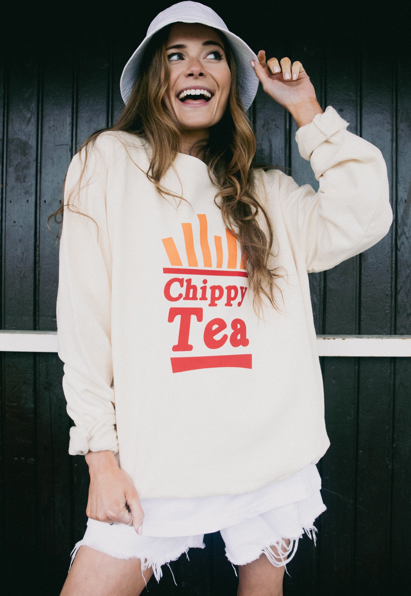 Chippy Tea Sweatshirt in Vanilla