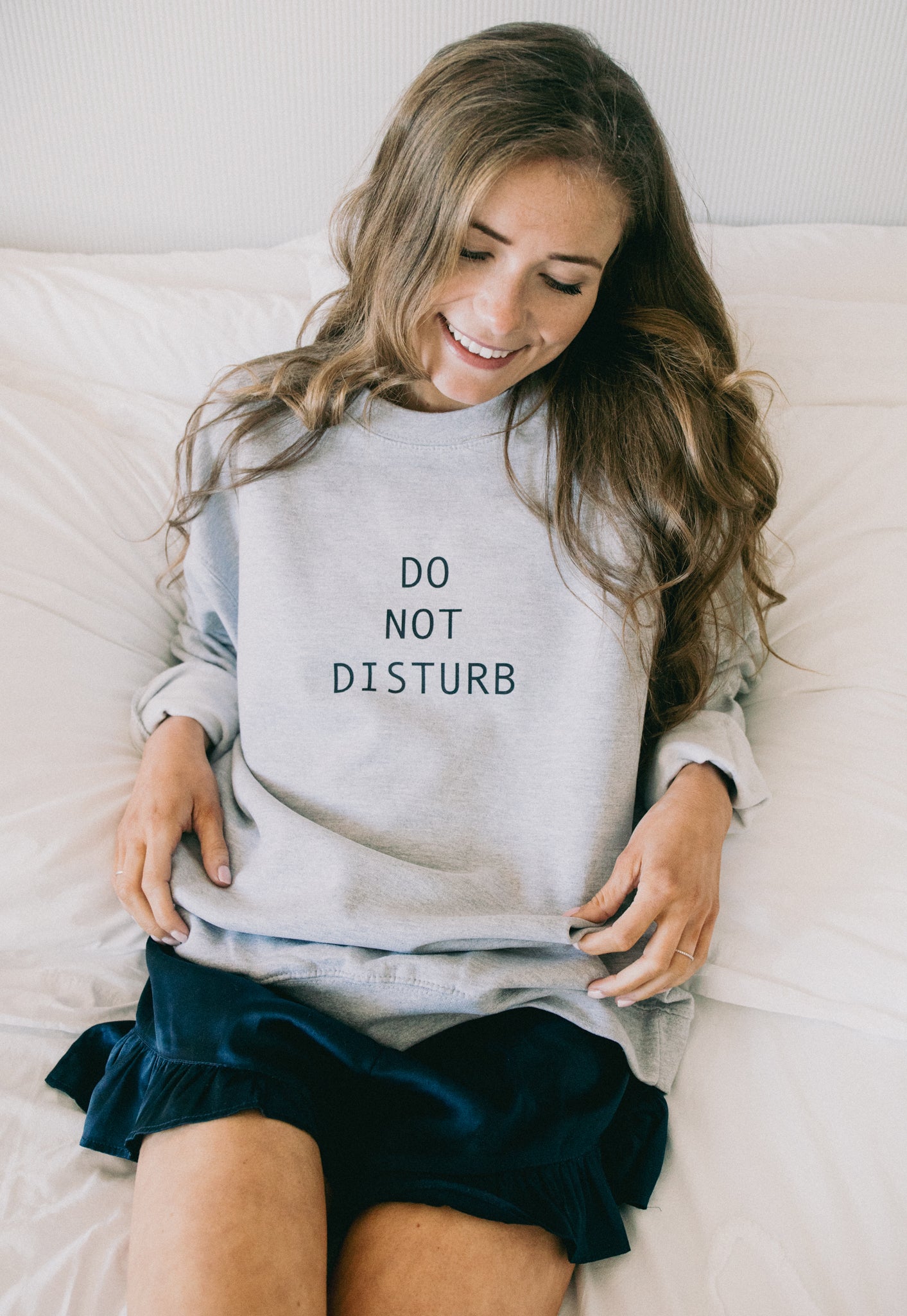Do Not Disturb Sweatshirt in Ash